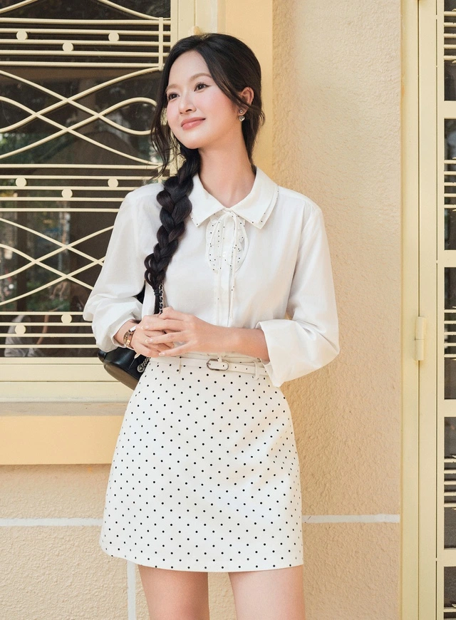 Áo crop, quần shorts, chân váy chữ A làm mới tủ đồ công sở hè - Ảnh 4