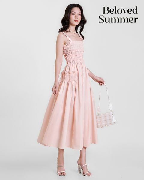 Maxi phối cùng sandal cao gót