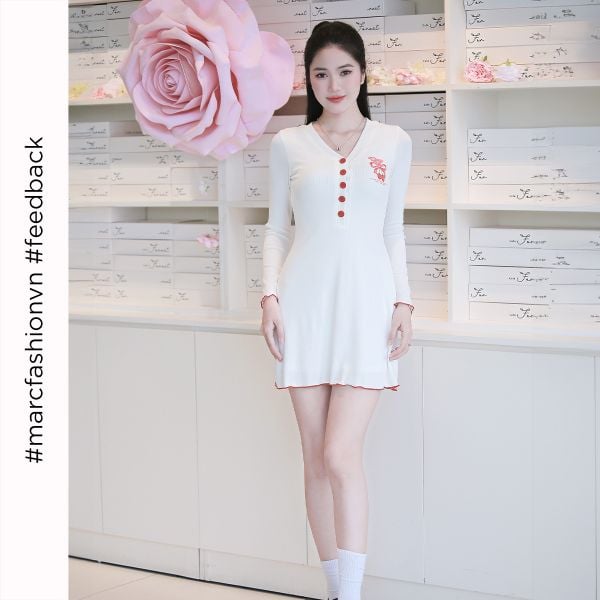 Đầm mini thun tay dài cổ V basic