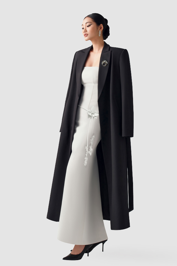 Đầm liền công sở và áo blazer thanh lịch