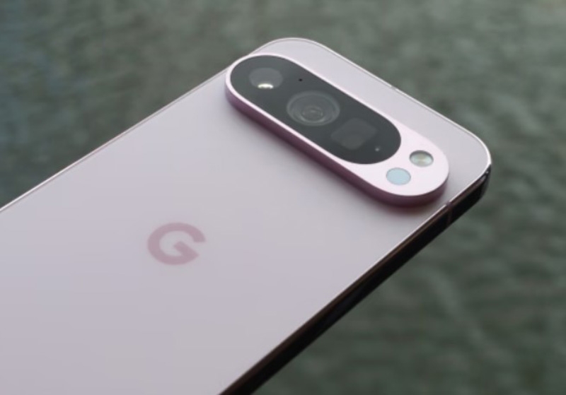 Pixel 9 Pro với màn hình OLED sáng 3000 nits, hiển thị sắc nét trong mọi điều kiện ánh sáng