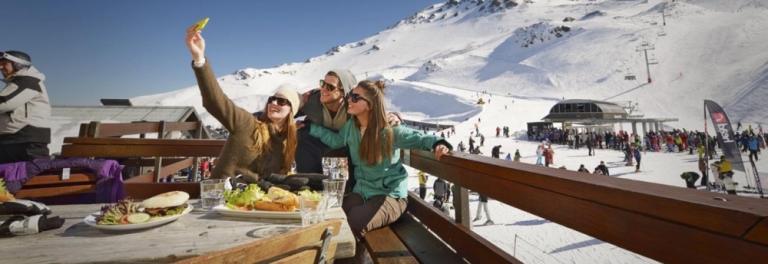 Trải nghiệm thu hoạch nông sản và khám phá thiên nhiên New Zealand