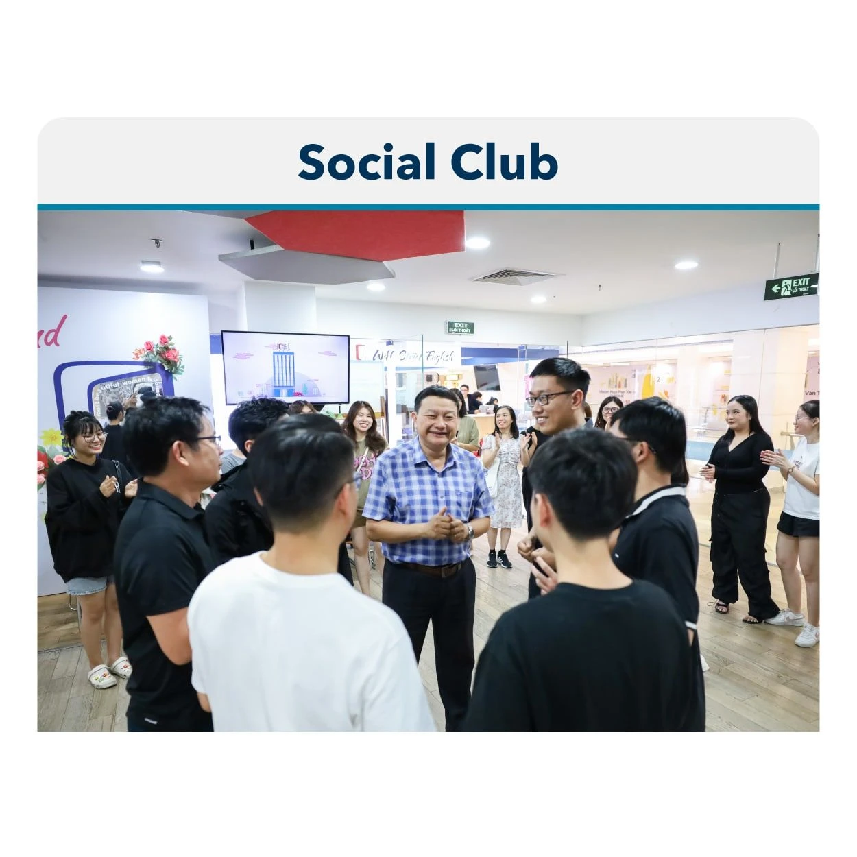 Mô hình lớp học Social Club