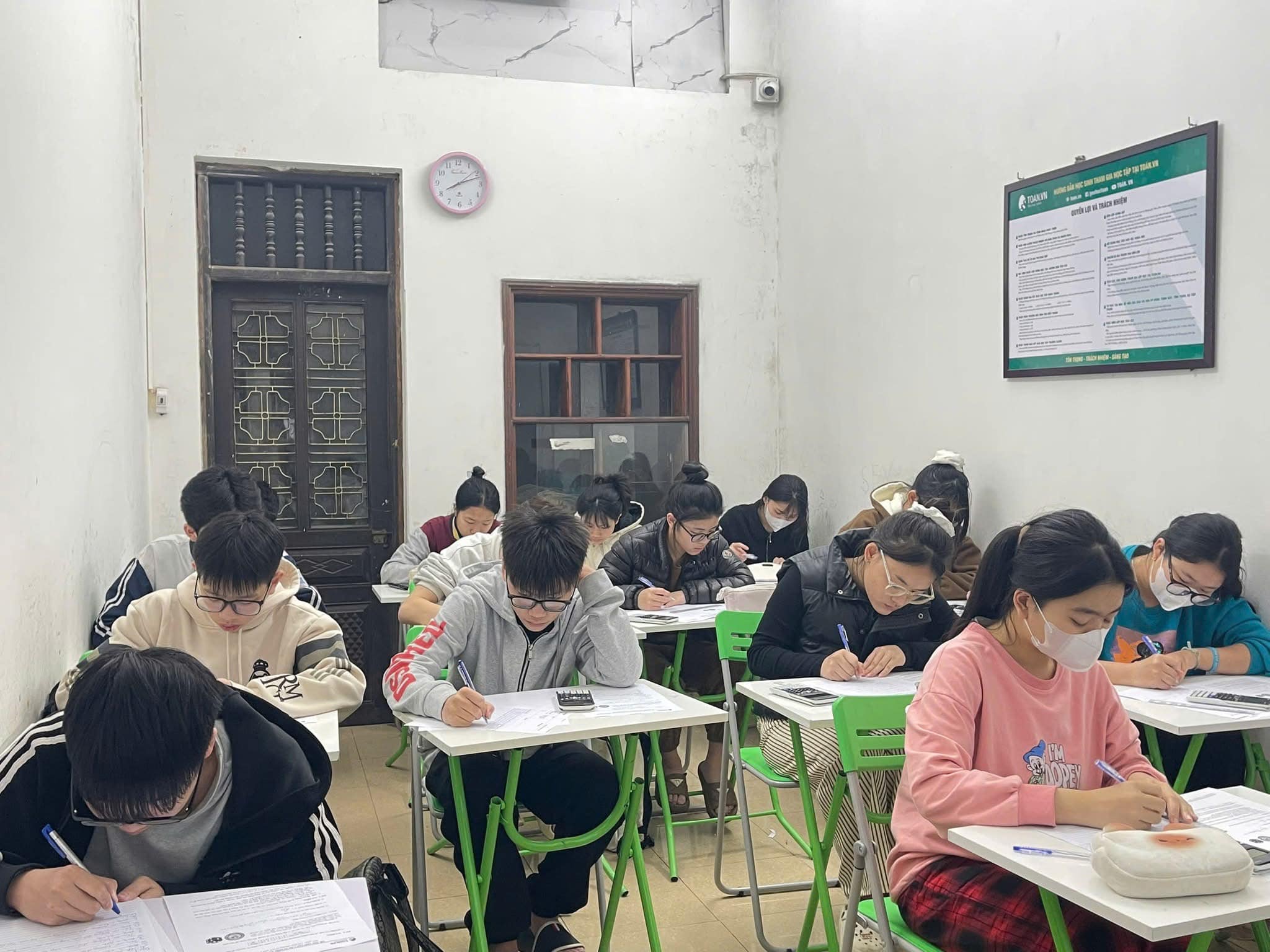 Ứng dụng công nghệ trong học Toán