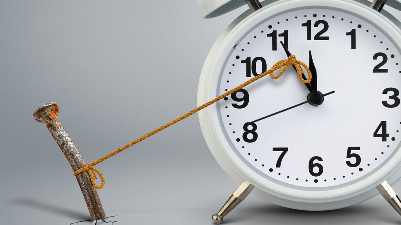 Cơ chế não bộ khi đối mặt với trì hoãn