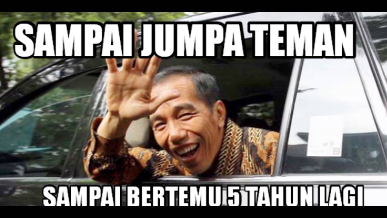 Học sinh làm bài thi tiếng Anh vào lớp 6