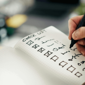 Một kế hoạch chi tiết và đúng hướng giúp bạn dễ luyện dictation tiếng Anh hiệu quả hơn
