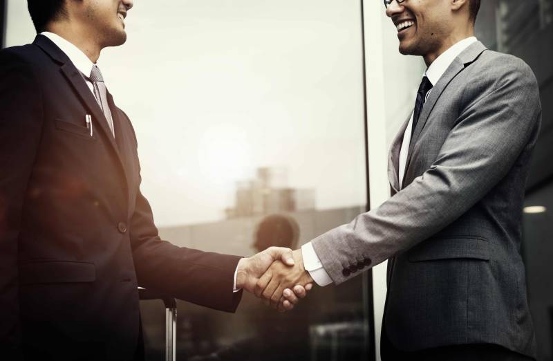 Trao đổi và kết nối trong giao tiếp công việc