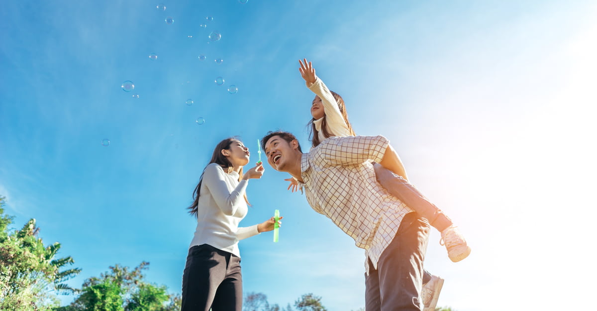 Trẻ em tham gia hoạt động nghệ thuật và sáng tạo