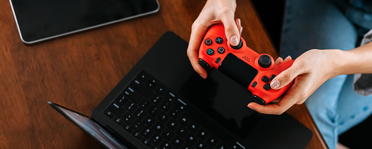 Gamification trong giáo dục với huy hiệu và điểm số