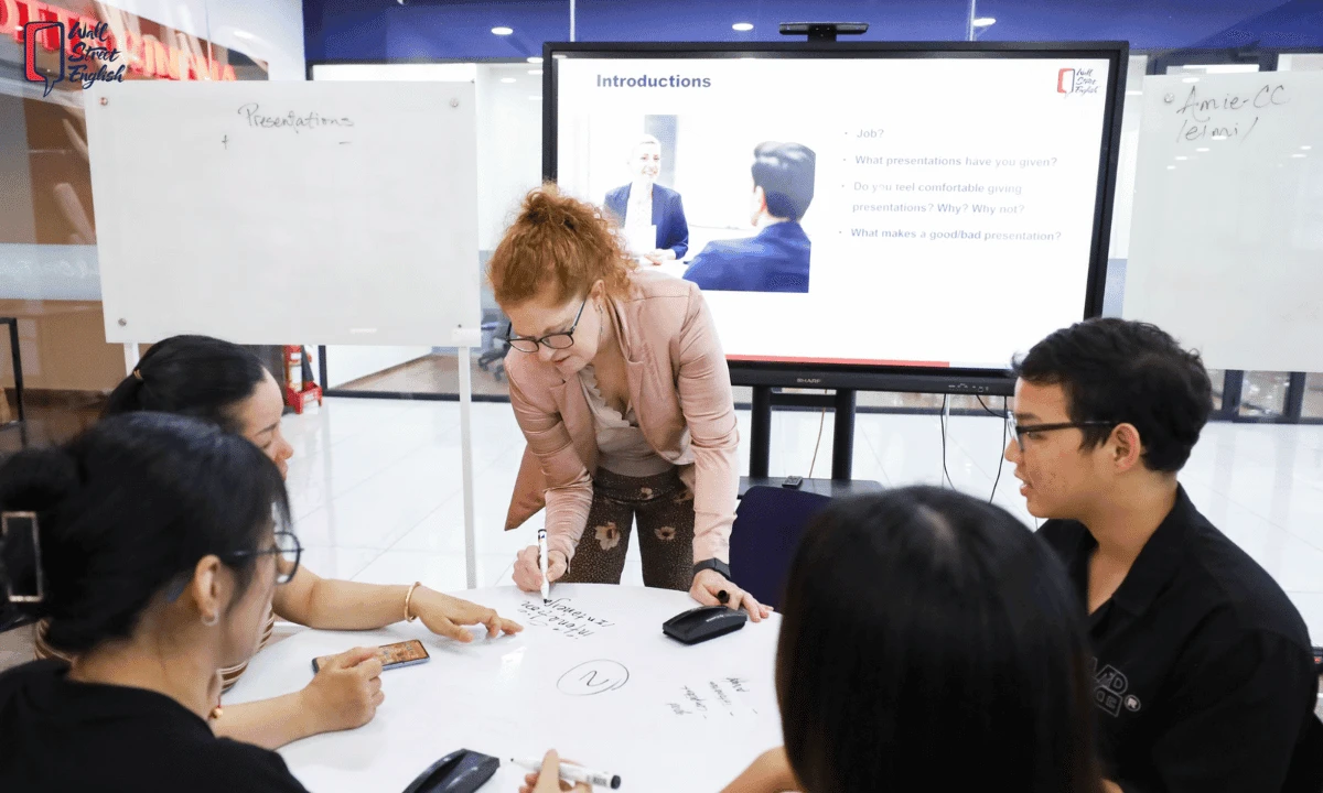 Bài mẫu giới thiệu bản thân bằng tiếng Anh ngắn gọn