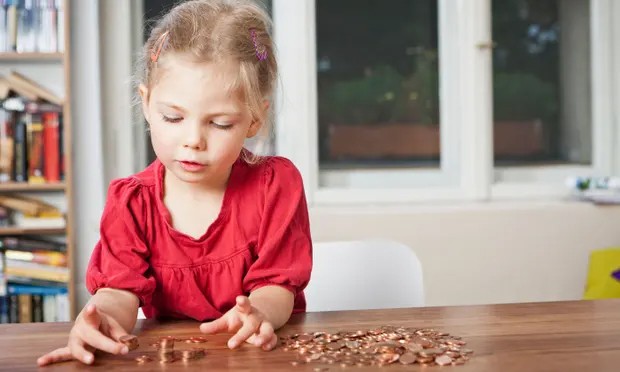 Trẻ hiểu tiền qua trải nghiệm