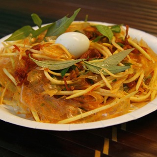 Bánh tráng nướng Đà Lạt thơm ngon