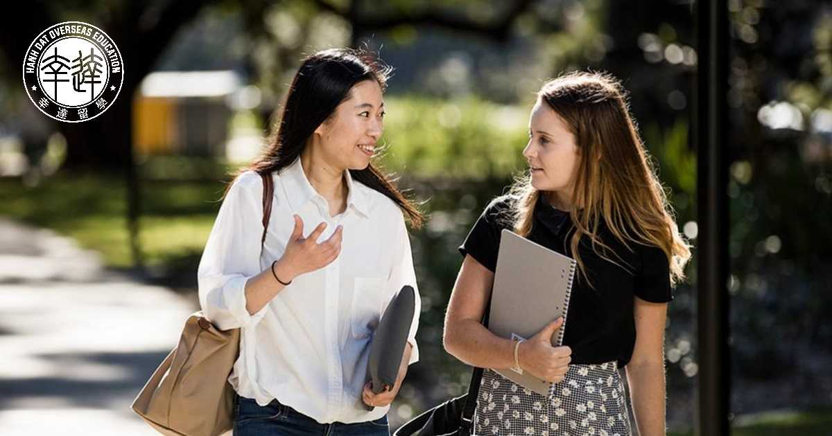 Ngôn ngữ và toán học nền tảng