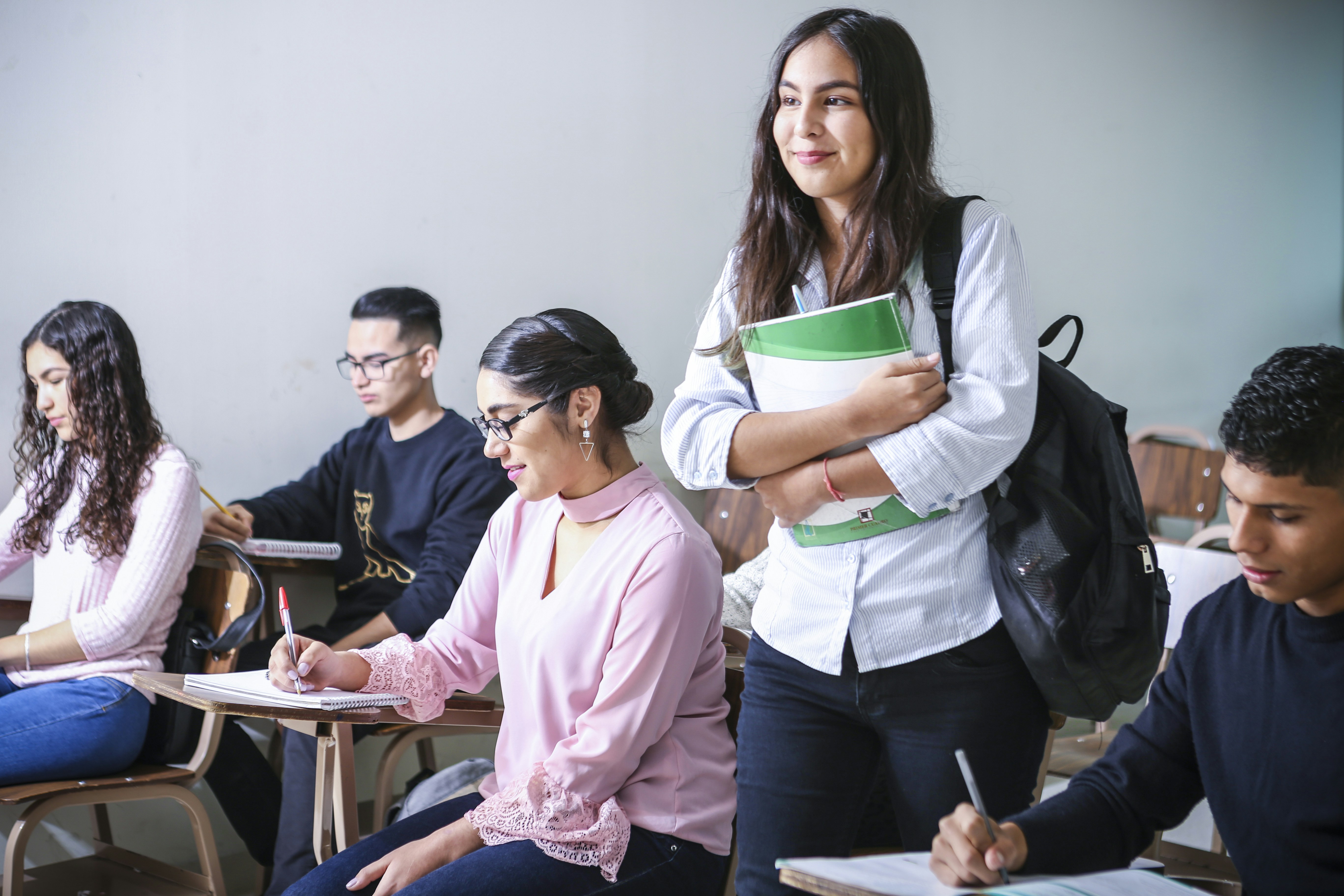 Học sinh sử dụng công nghệ học tập