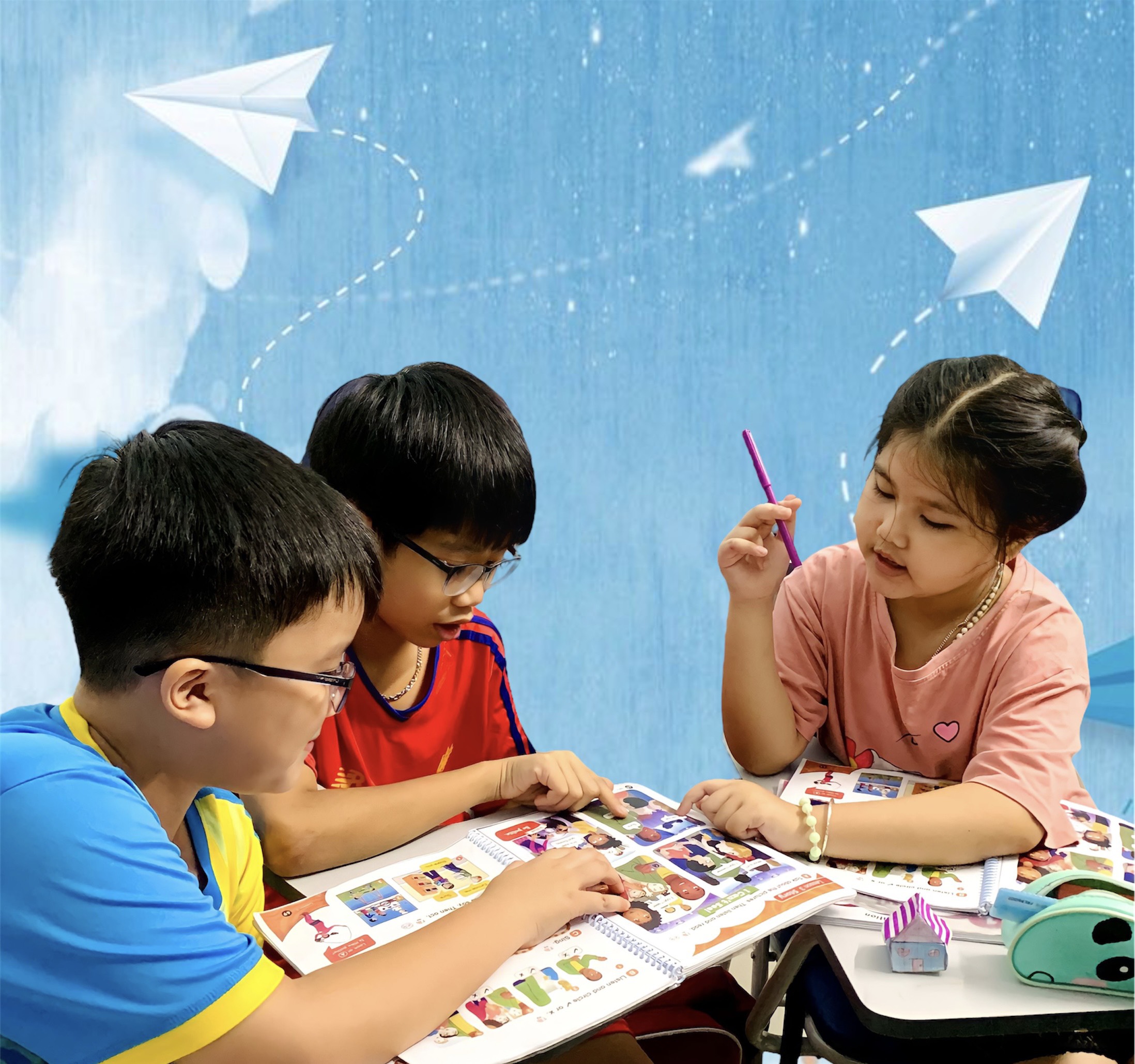 Lớp học tiếng Anh thiếu nhi