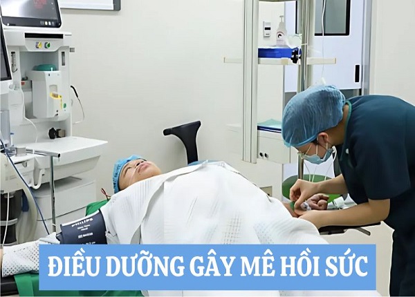 Điều dưỡng trong phòng mổ