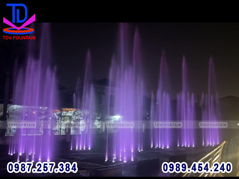 Phom đồng phục vừa vặn