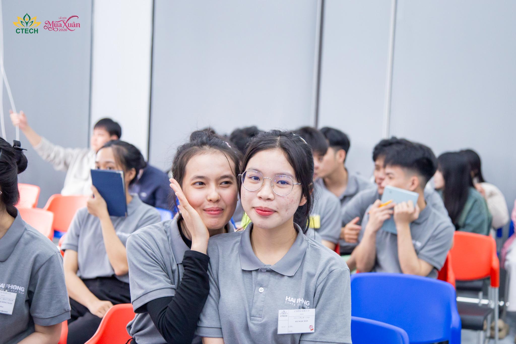 Tác phẩm Ikebana thể hiện rõ ba đường nét chính