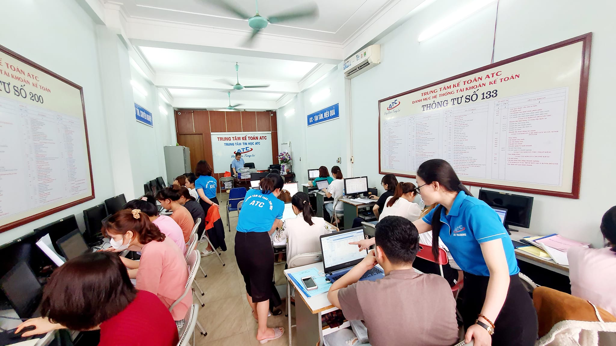 Lớp học thực hành kỹ năng