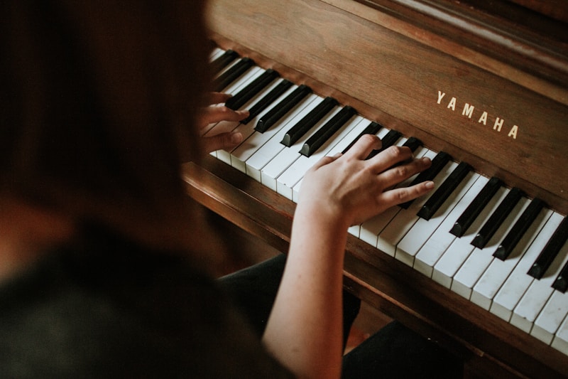 Người chơi đàn piano