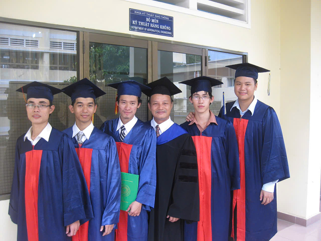Hoạt động thiện nguyện trong trường học