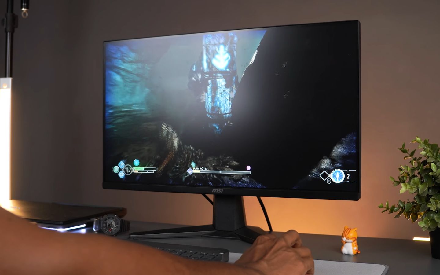 Màn hình MSI G255F với tấm nền Rapid IPS là phiên bản IPS được tối ưu