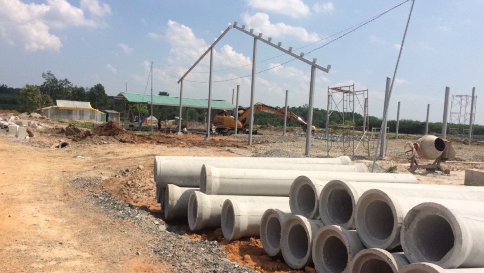 Hạ tầng tác động giá theo nhiều lớp