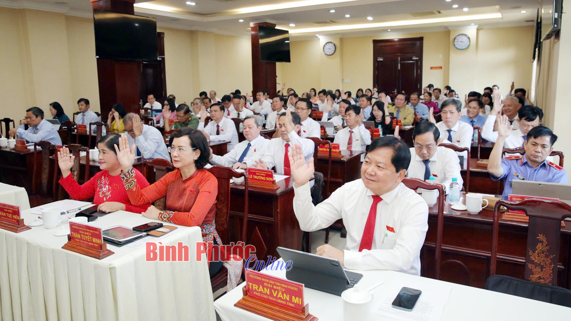 Đồ thị điều chỉnh ngân sách quảng cáo theo mùa vụ bất động sản