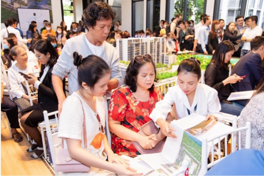 Pháp lý và hạ tầng