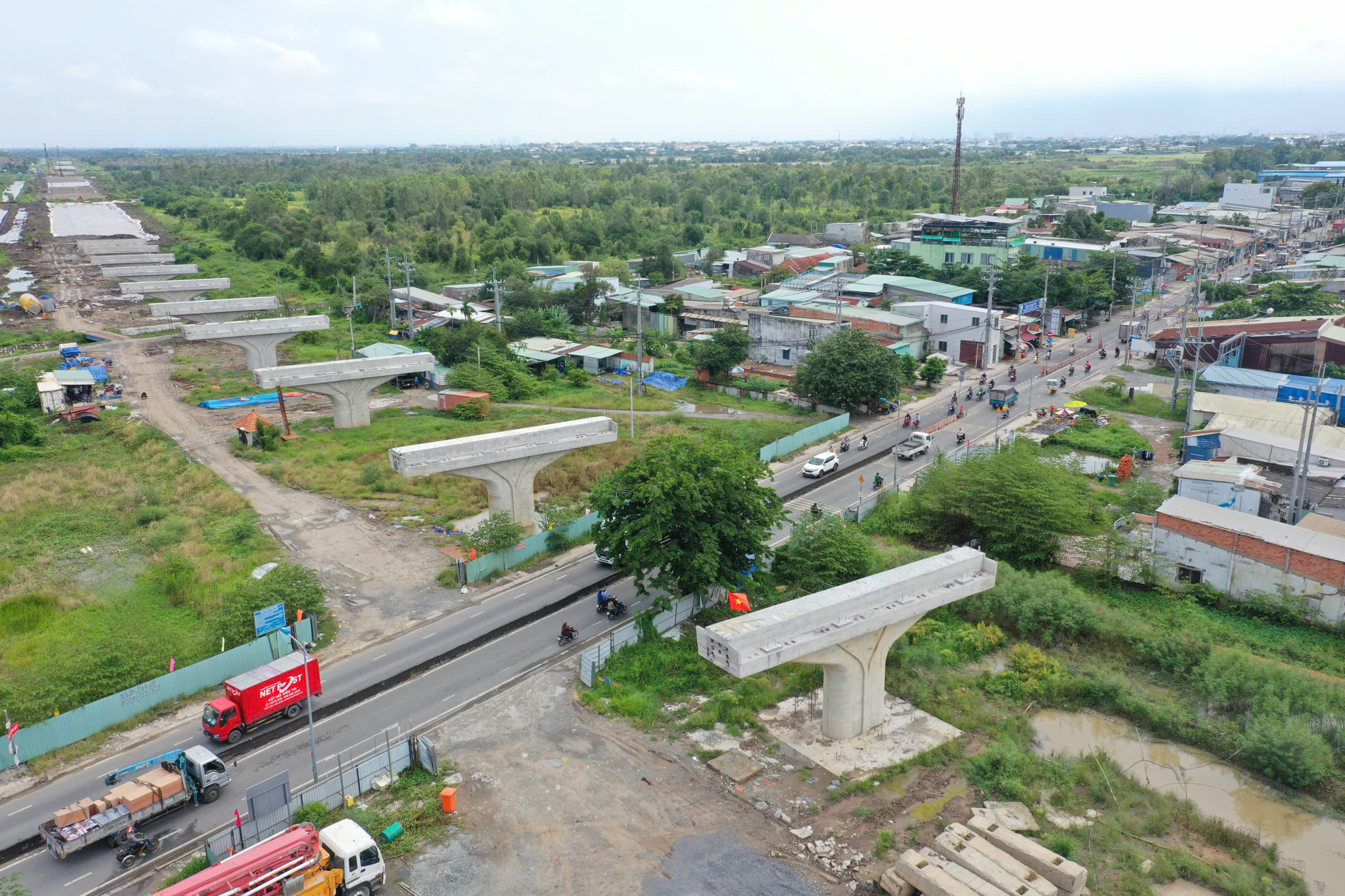 Ga metro và khu đô thị
