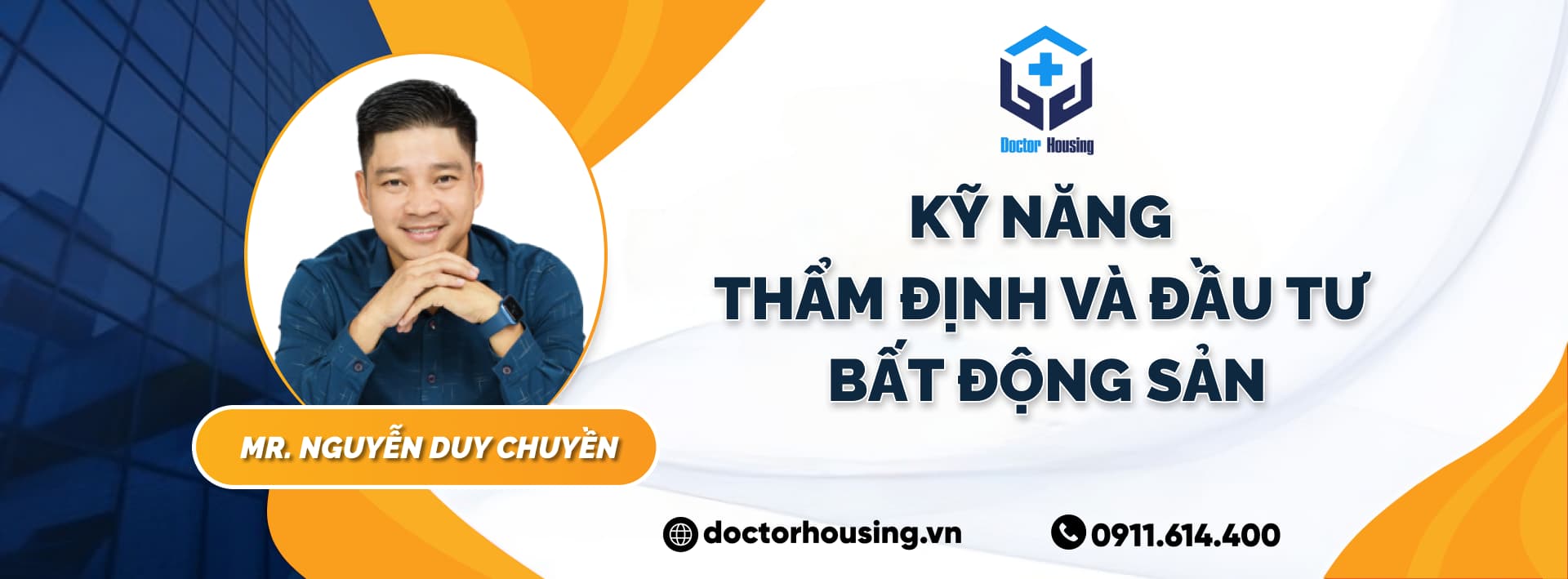 Nhà đầu tư xem xét hồ sơ