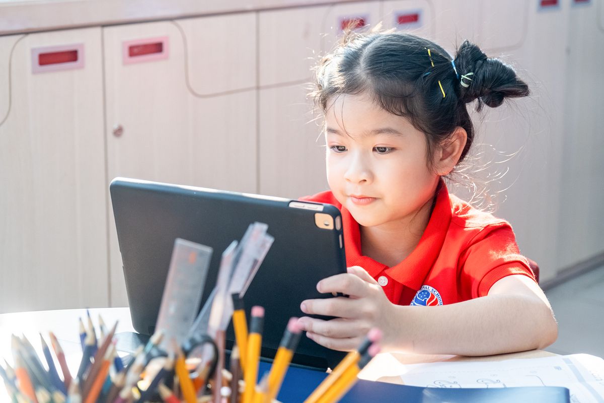 Những lợi ích tích cực khi học tiếng Anh tại nhà