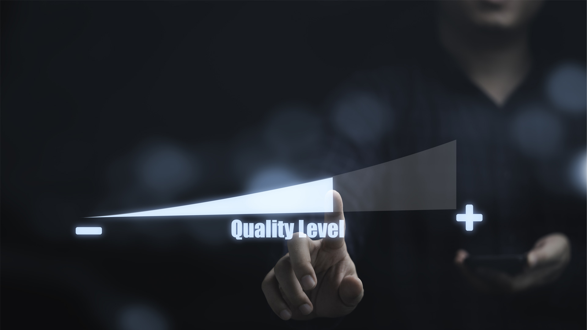 Ba yếu tố tạo nên Quality Score: Expected CTR, Ad Relevance, Landing Page Experience