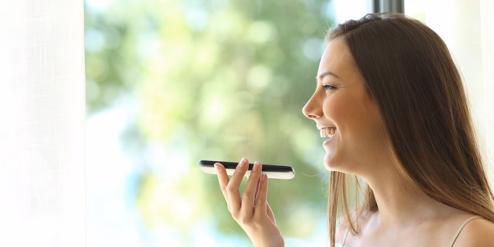 Giao diện bàn phím giọng nói trên Android với nút nổi