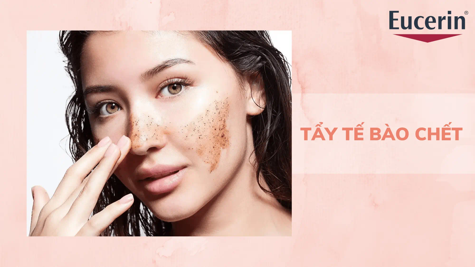 Tẩy tế bào chết giúp ngăn bít tắc nhưng cần thao tác nhẹ nhàng với da mụn