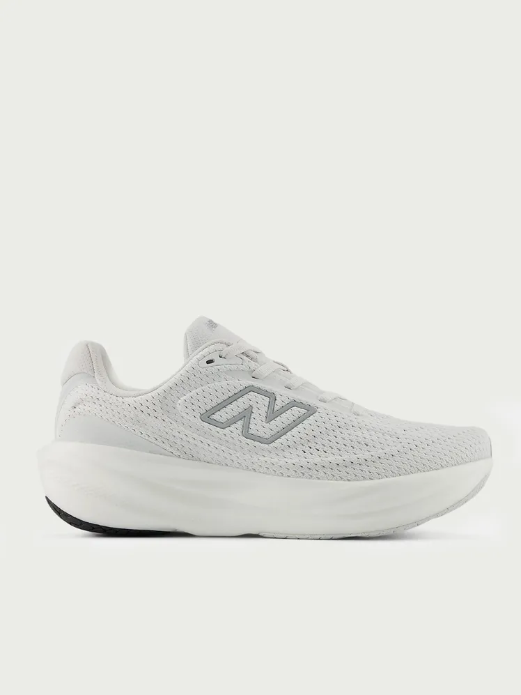 New Balance 1080v15 đệm êm đi bộ khuôn viên trường