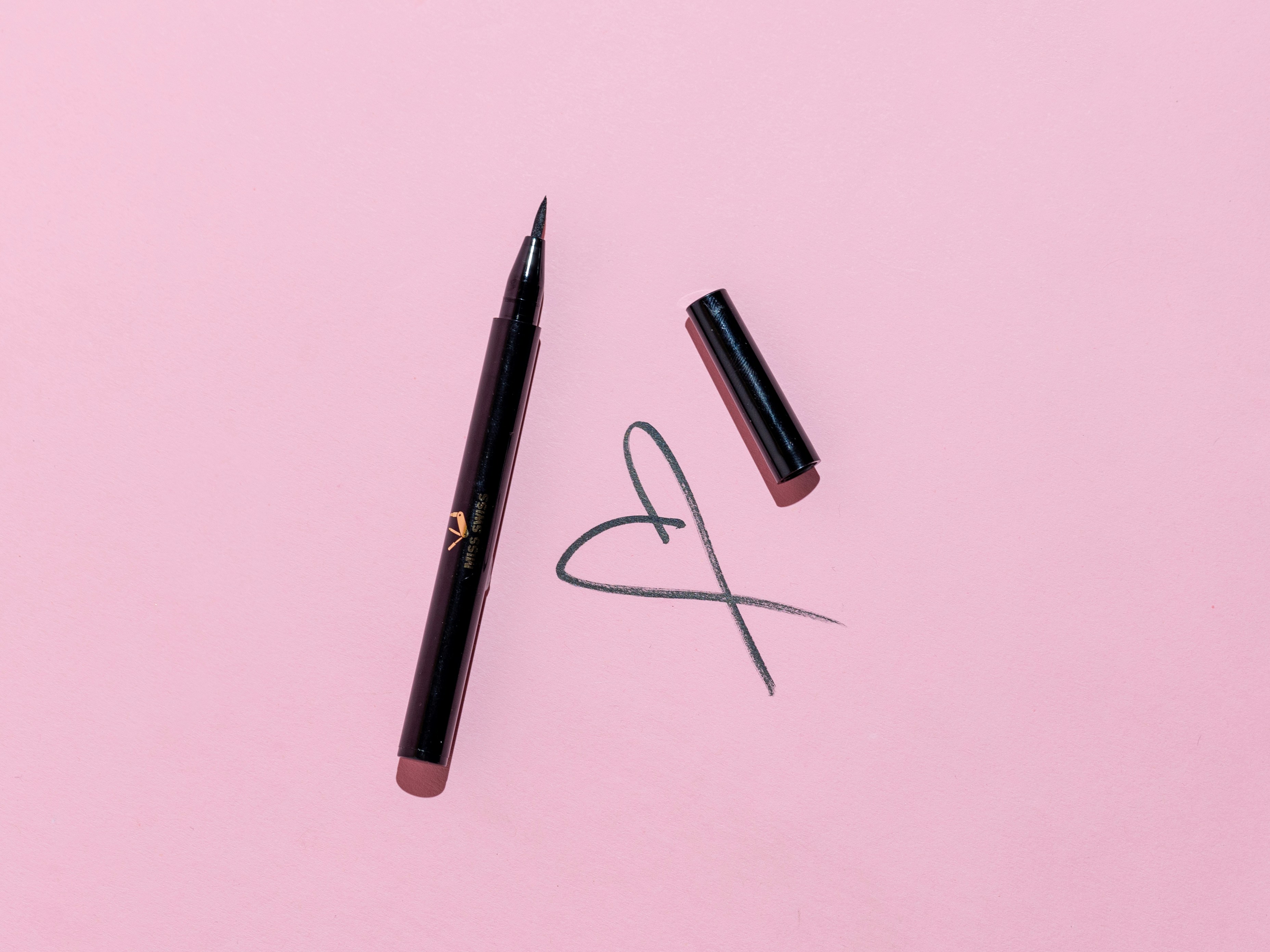 Xịt khoáng hoàn thiện lớp makeup
