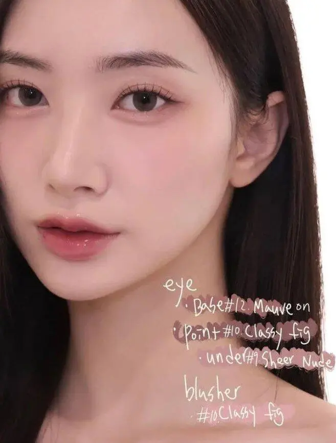Makeup lấy cảm hứng từ sắc quả sung với hiệu ứng glow tự nhiên