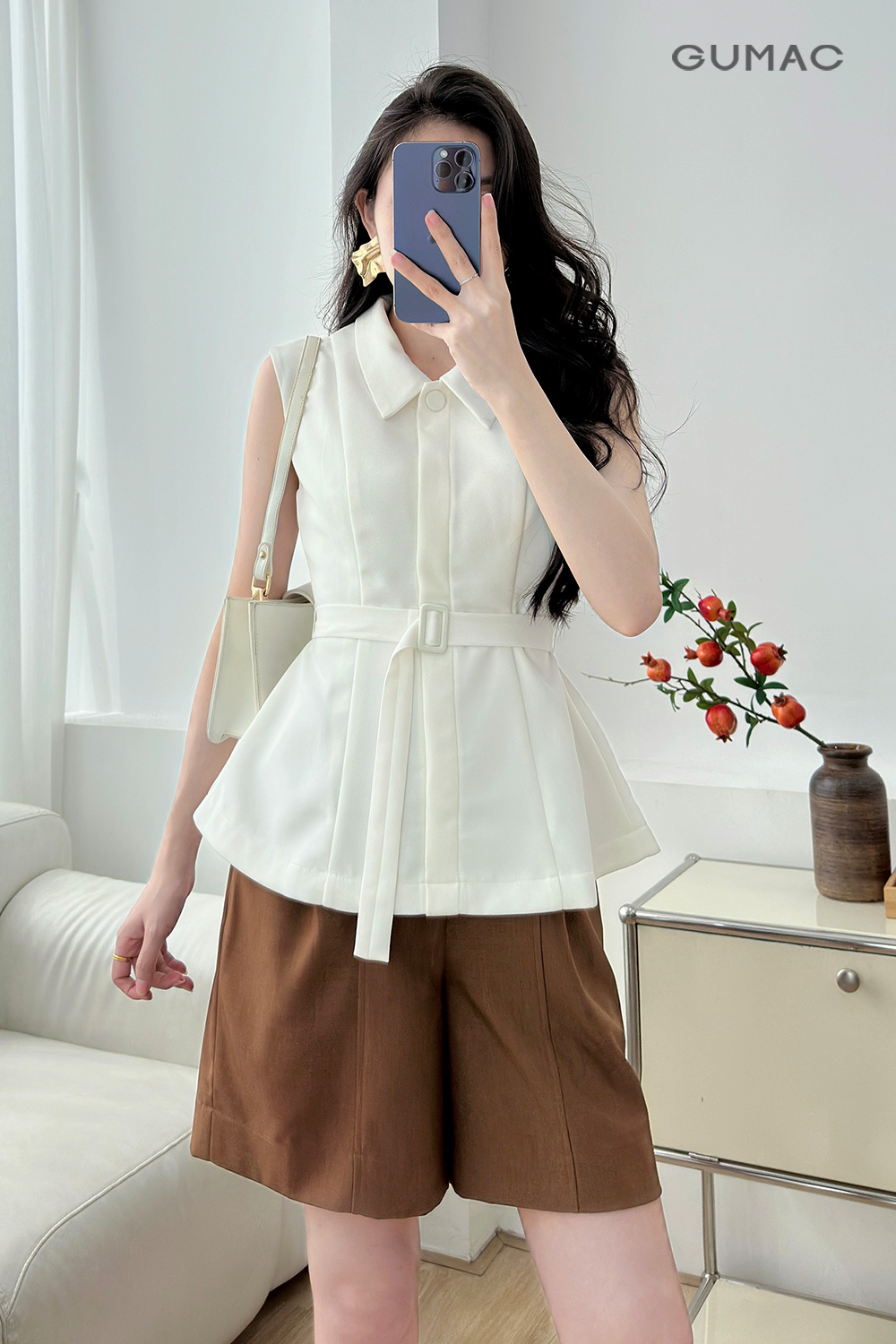 Áo thun nữ màu đen đẹp