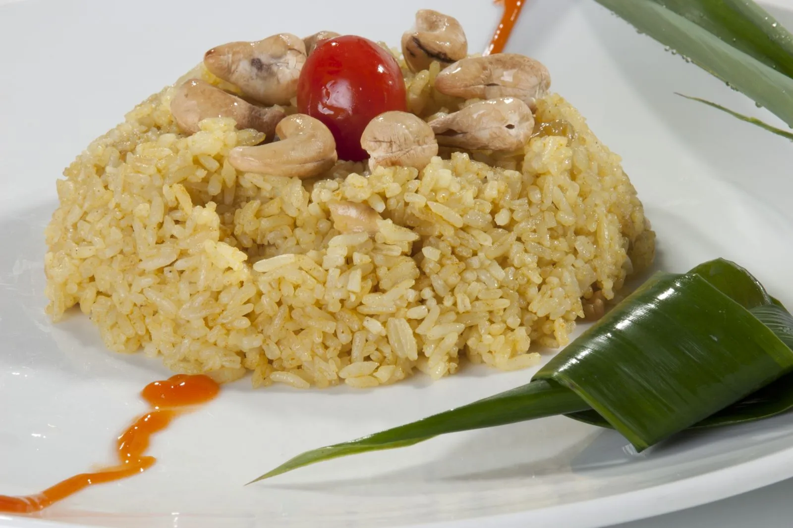 Cơm nị và cá púa, ẩm thực truyền thống đặc trưng của cộng đồng dân tộc Chăm