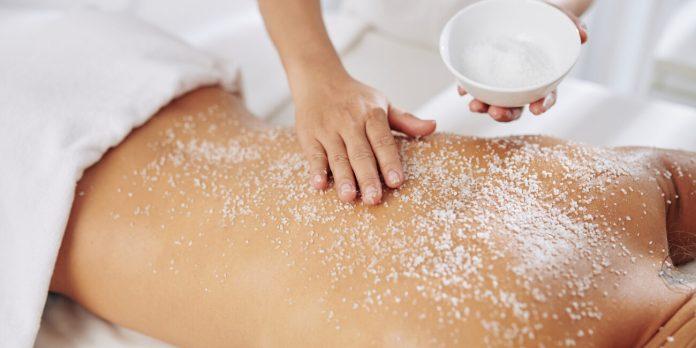 Tẩy tế bào chết định kỳ