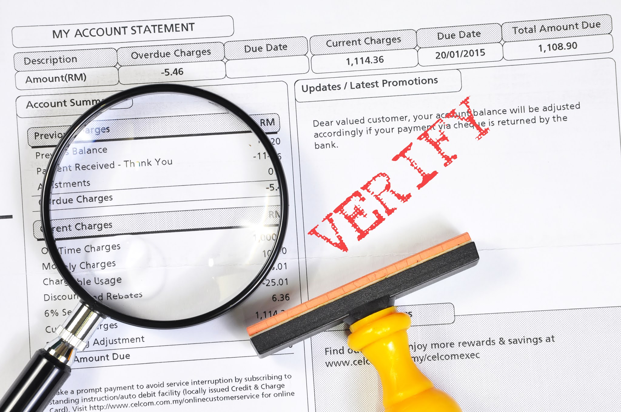 Kiểm tra giấy tờ pháp lý bất động sản kỹ lưỡng