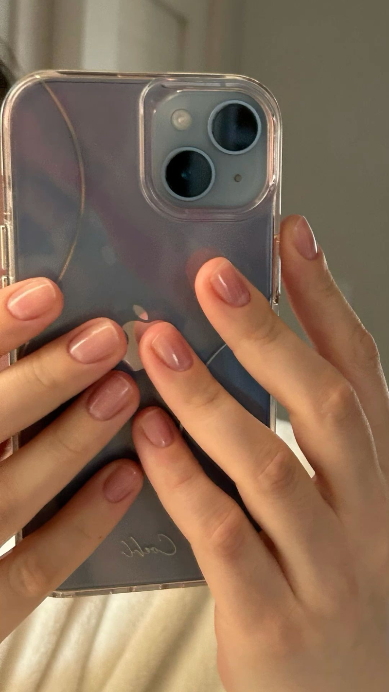 Sản phẩm và thói quen dưỡng móng tự nhiên tại nhà cho bare nails