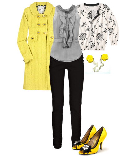 Layering công sở với cardigan và áo gile mỏng
