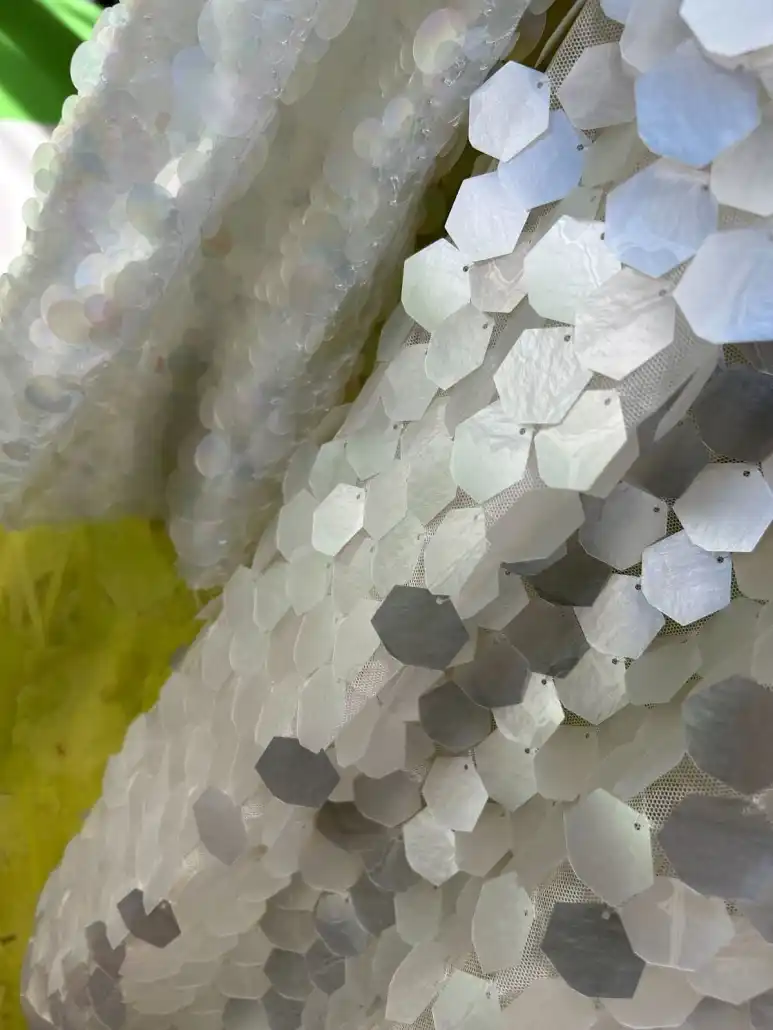 Bề mặt trang trí và sequin hữu cơ