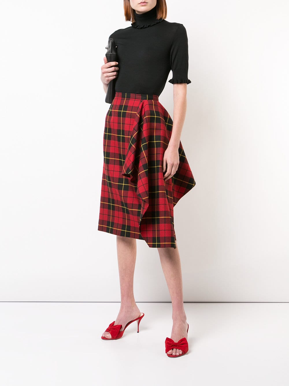 Chân váy quấn kẻ tartan thời thượng của Michael Kors