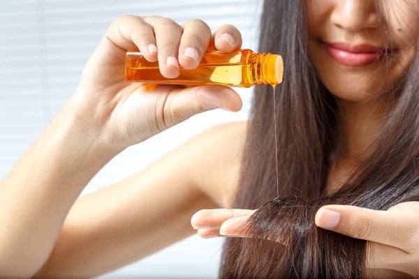 Phục hồi tóc khô xơ