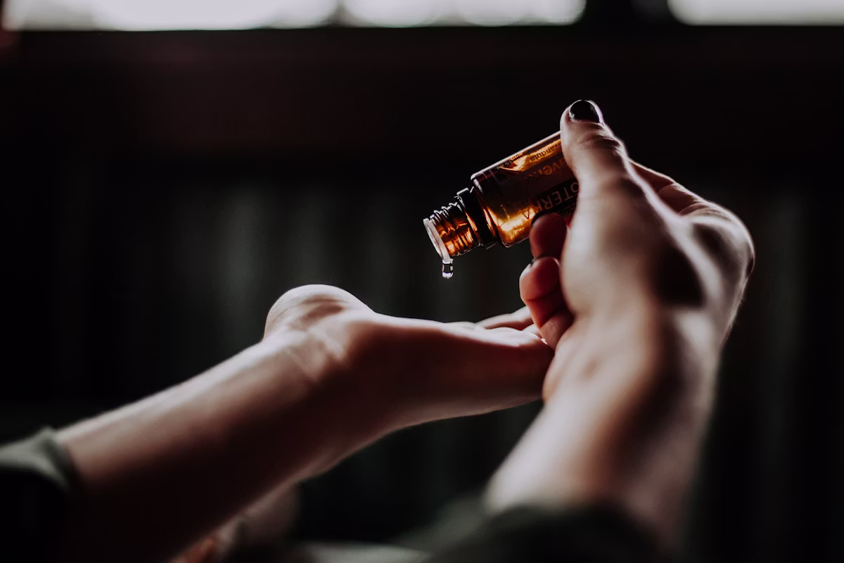 Kem dưỡng ẩm giúp củng cố hàng rào da và giảm mất nước qua biểu bì
