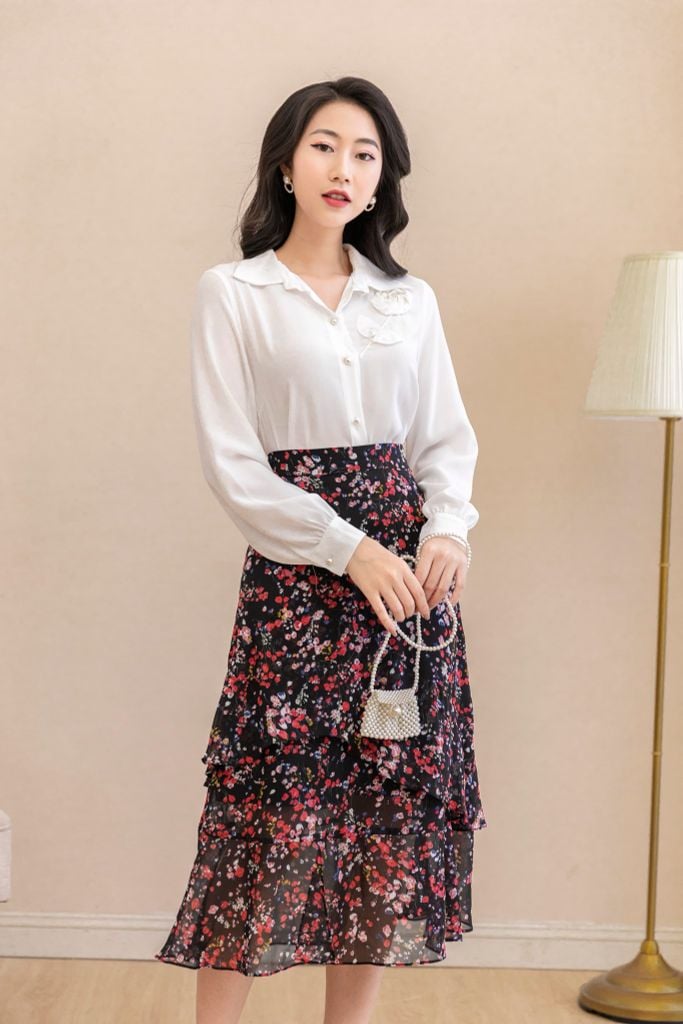 Chân váy midi họa tiết hoa nhí